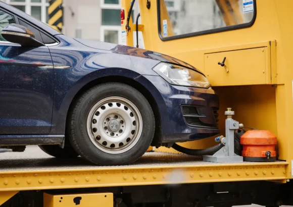 Tow Truck Near Me 2025 – Fast, Reliable & Always Ready